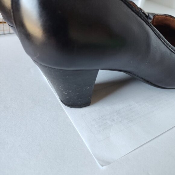 Ladies SZ 6-1/2M Clarks Artisan Black Leather Pump - Picture 6 of 7